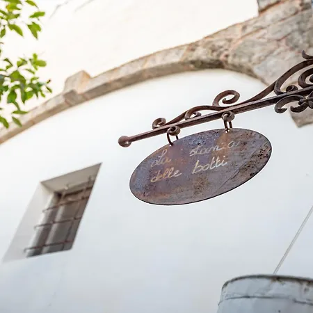 Apartment Palazzo Rolli - La Stanza Del Camino & La Stanza Delle Botti